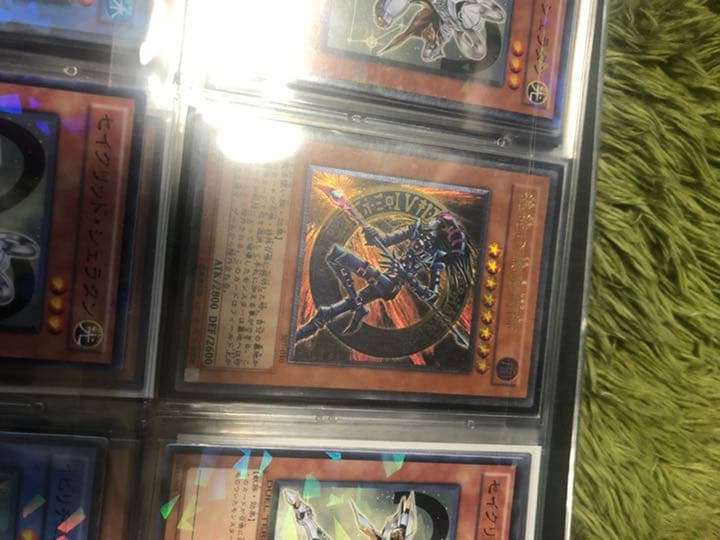 遊戯王引退品　混沌の黒魔術師レリーフなど