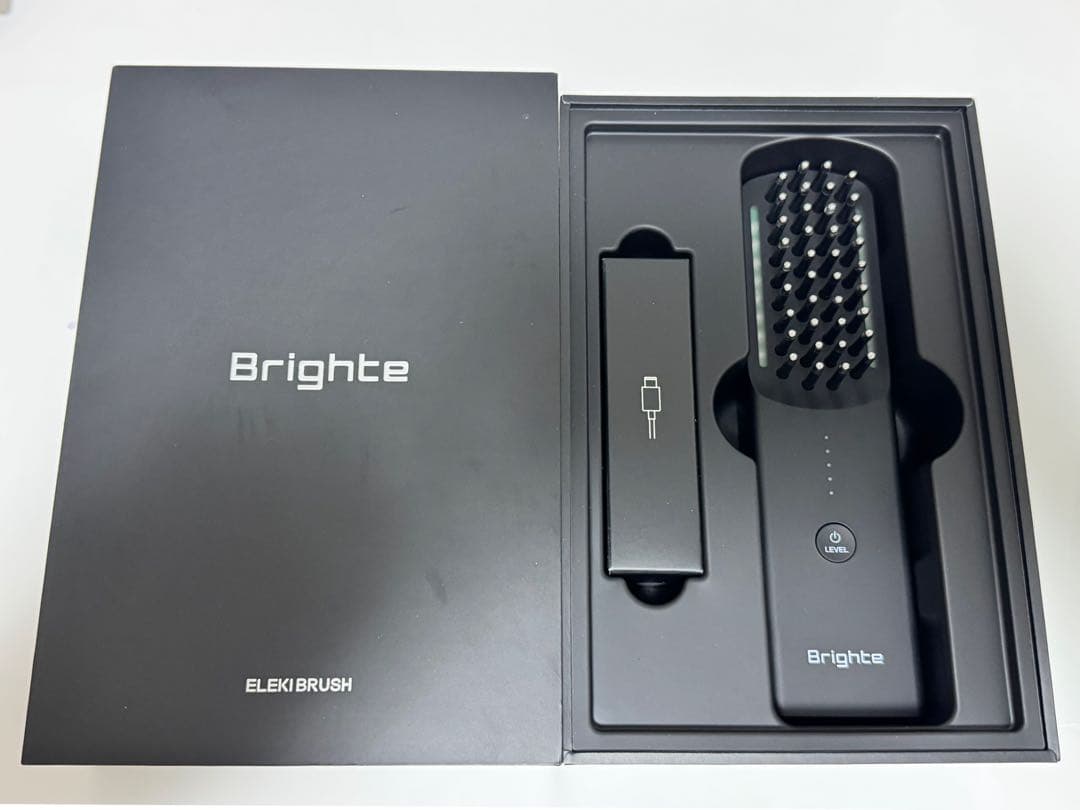 【美品】ブライト　エレキブラシ　リフト美顔器　brighte