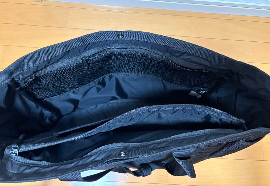 ★希少価値あり　[241 / twoforone] トートバッグ　ブラック