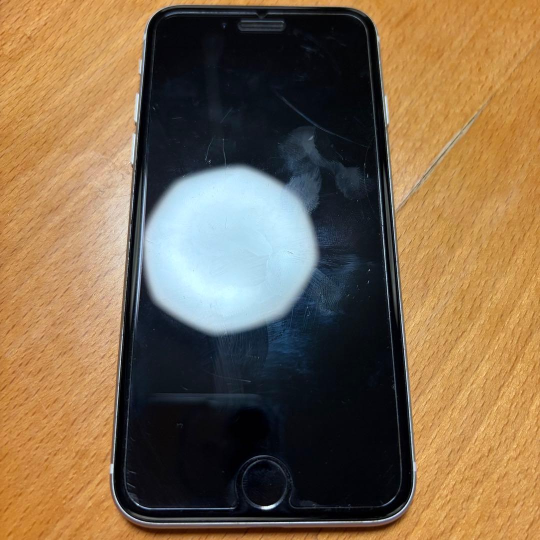 は*ち様 Apple iPhone se2 ホワイト 本体