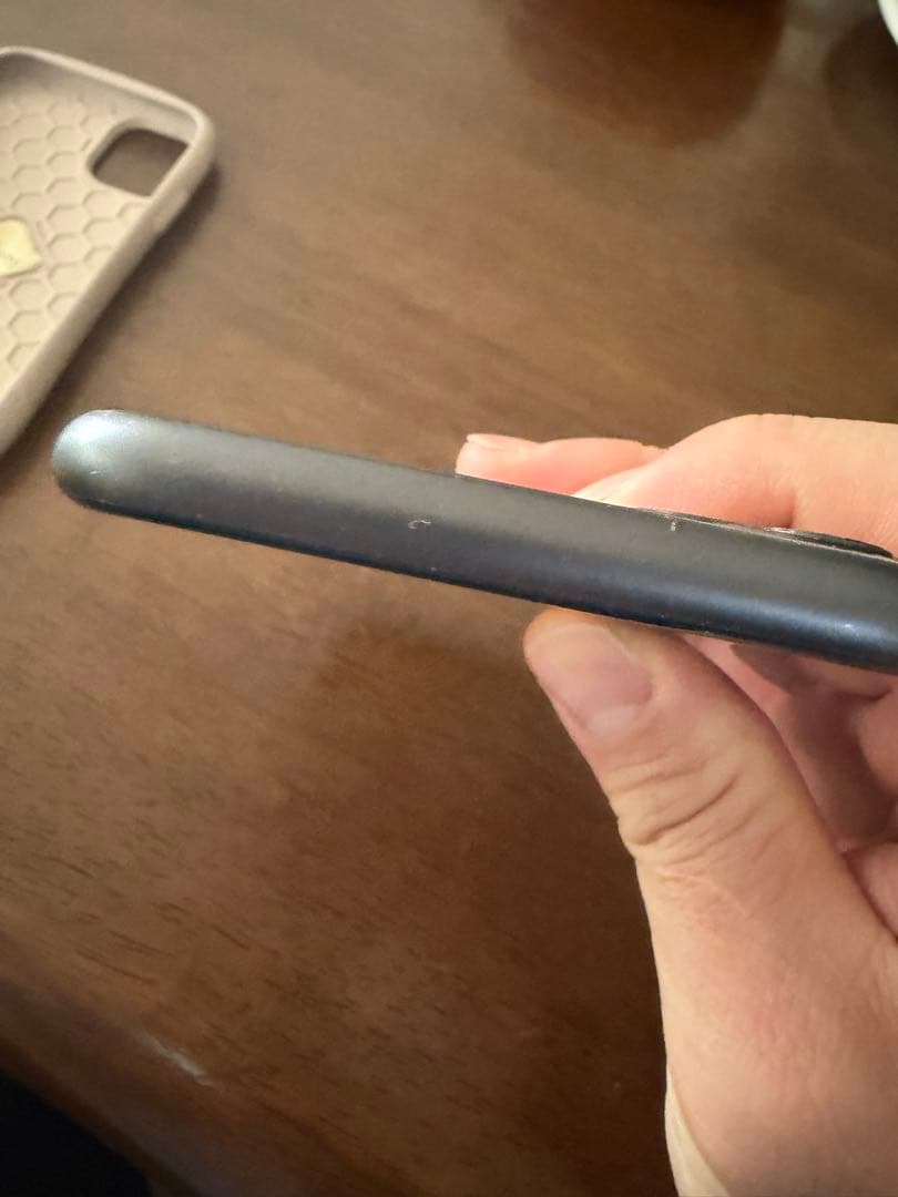 S*）様 iPhone11 128GB