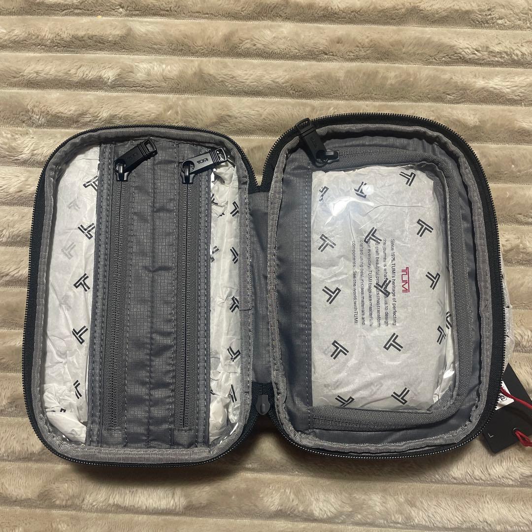 TUMI ALPHA トラベルポーチ