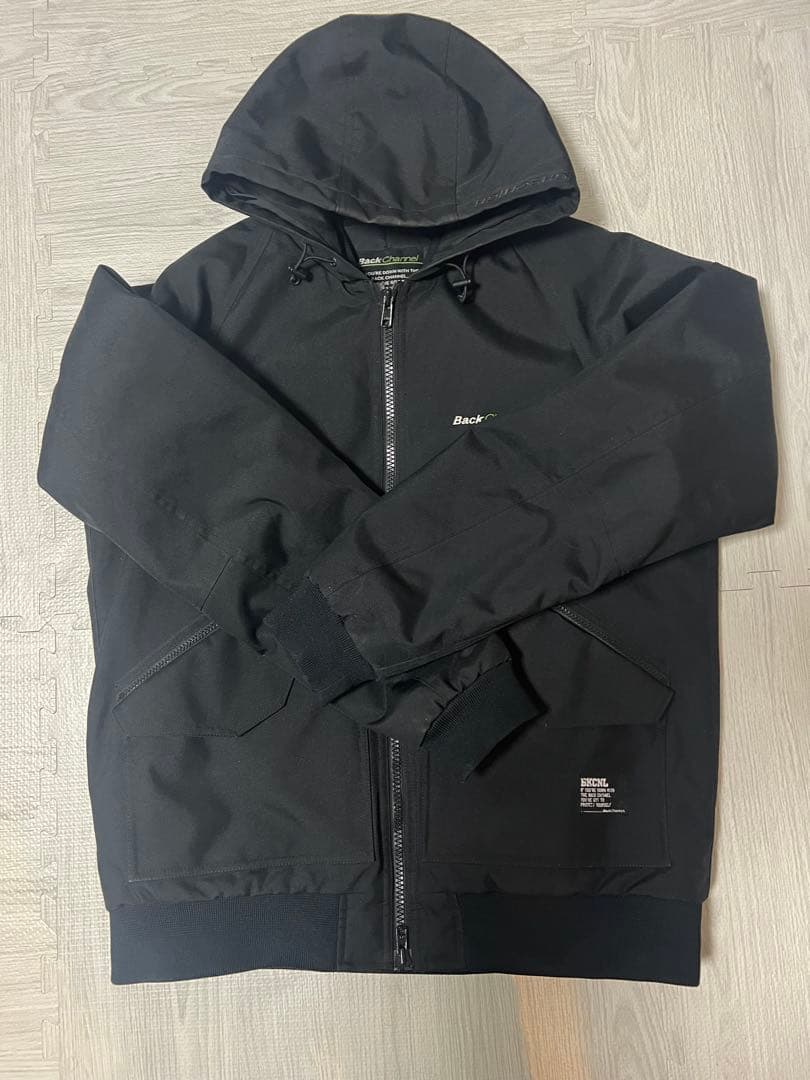 Back Charge ブラック フード付きジャンパー