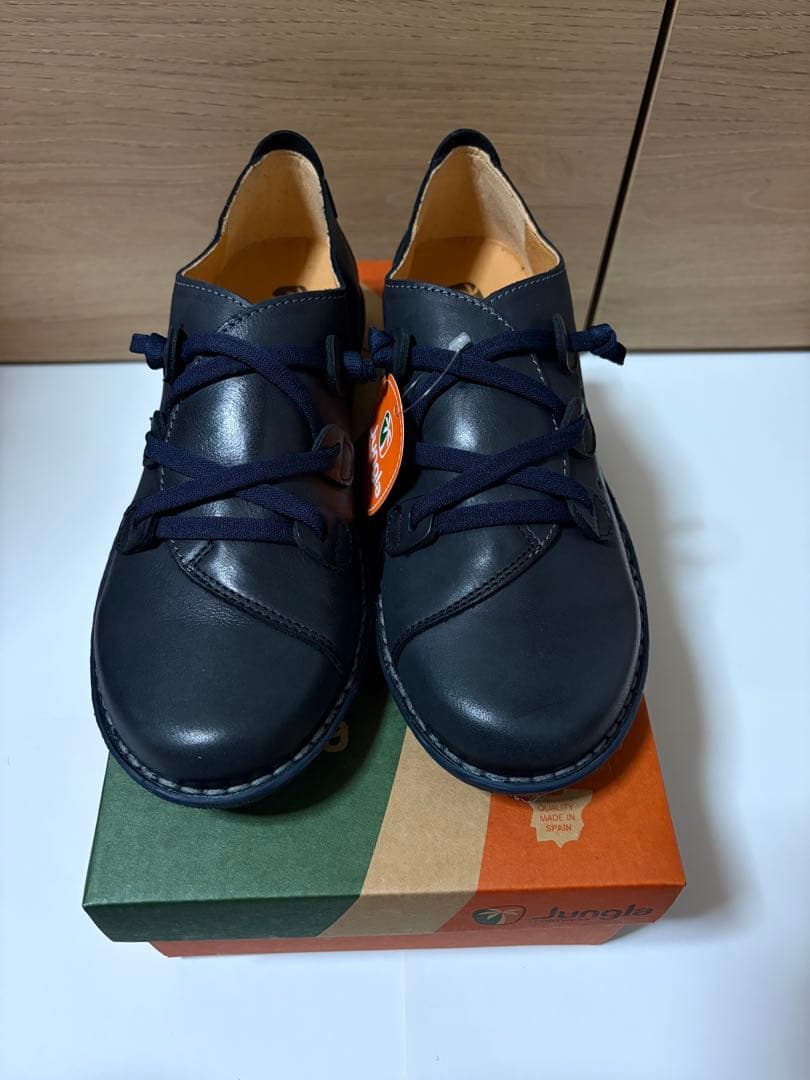 Jungla ネイビー レザー カジュアルシューズ