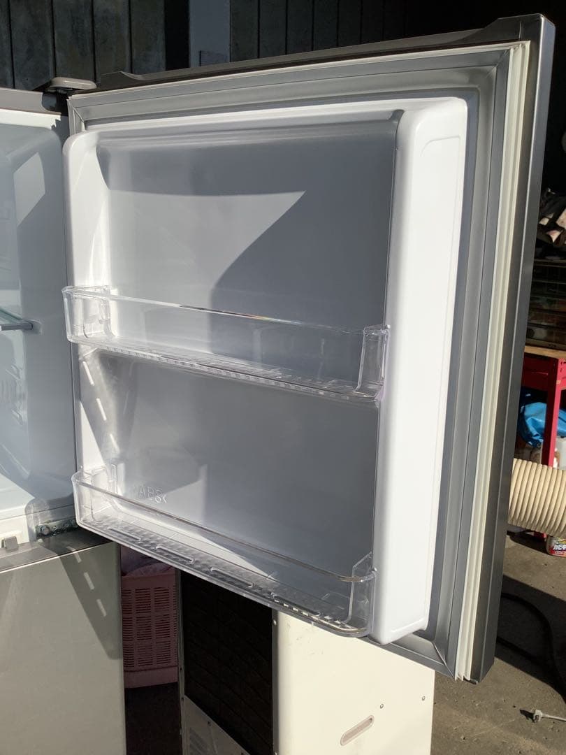 カラフトシシャモ 大宇 2ドア冷蔵庫 DR-T24GS 16年製 244L