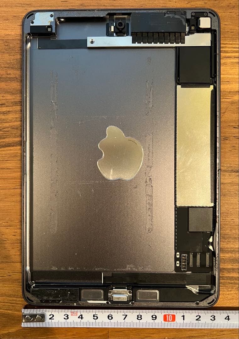 [しんちゃん]2台セット iPad air2 16G+iPad mini5