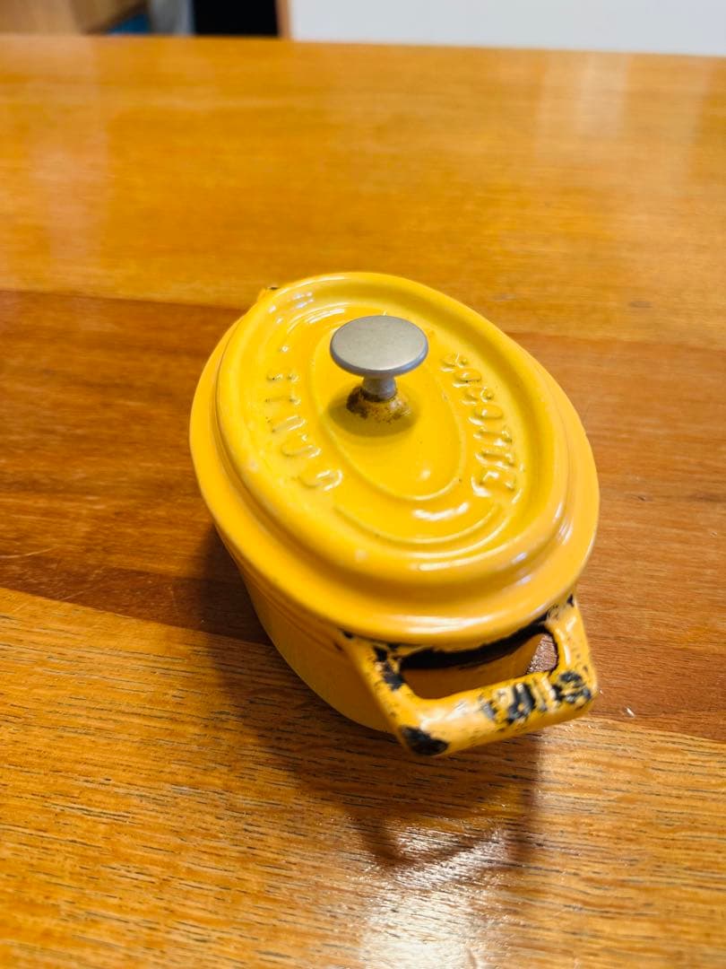 STAUB 11cmCOCOTTE 楕円3色 中古品