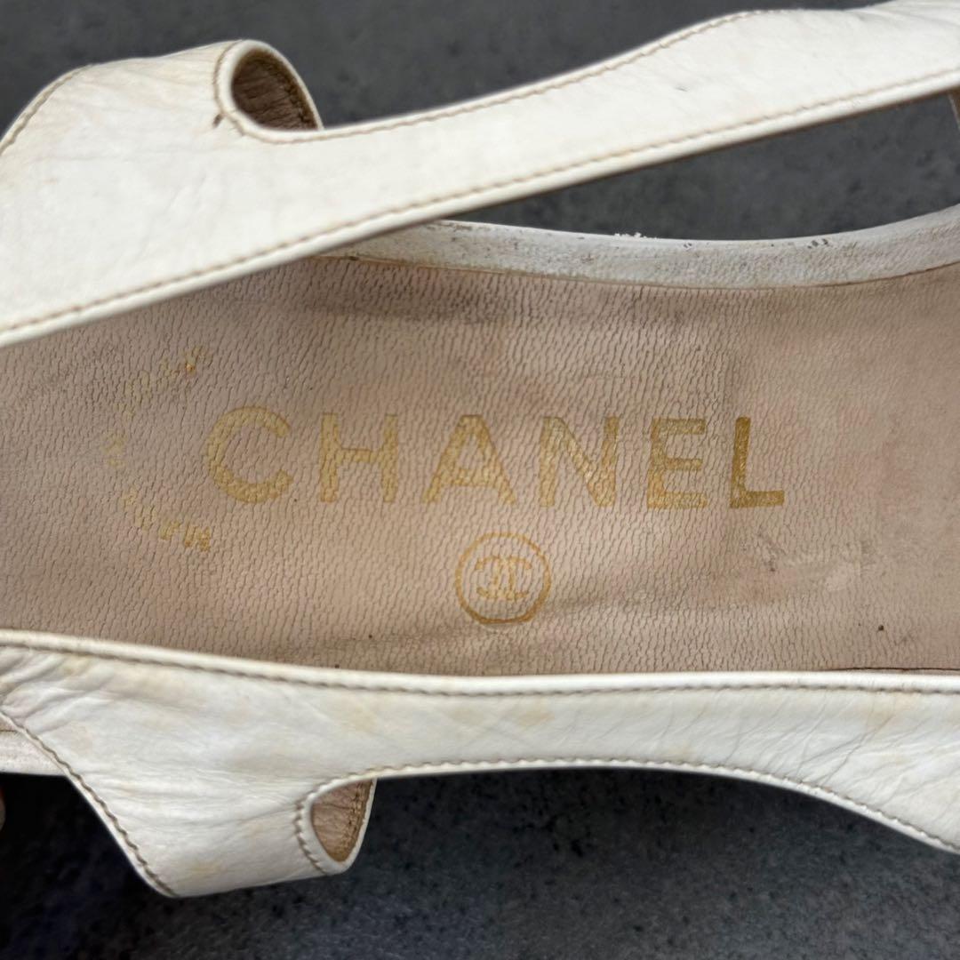 CHANEL ココマーク　バイカラー　スリングバック　パンプス　白　黒