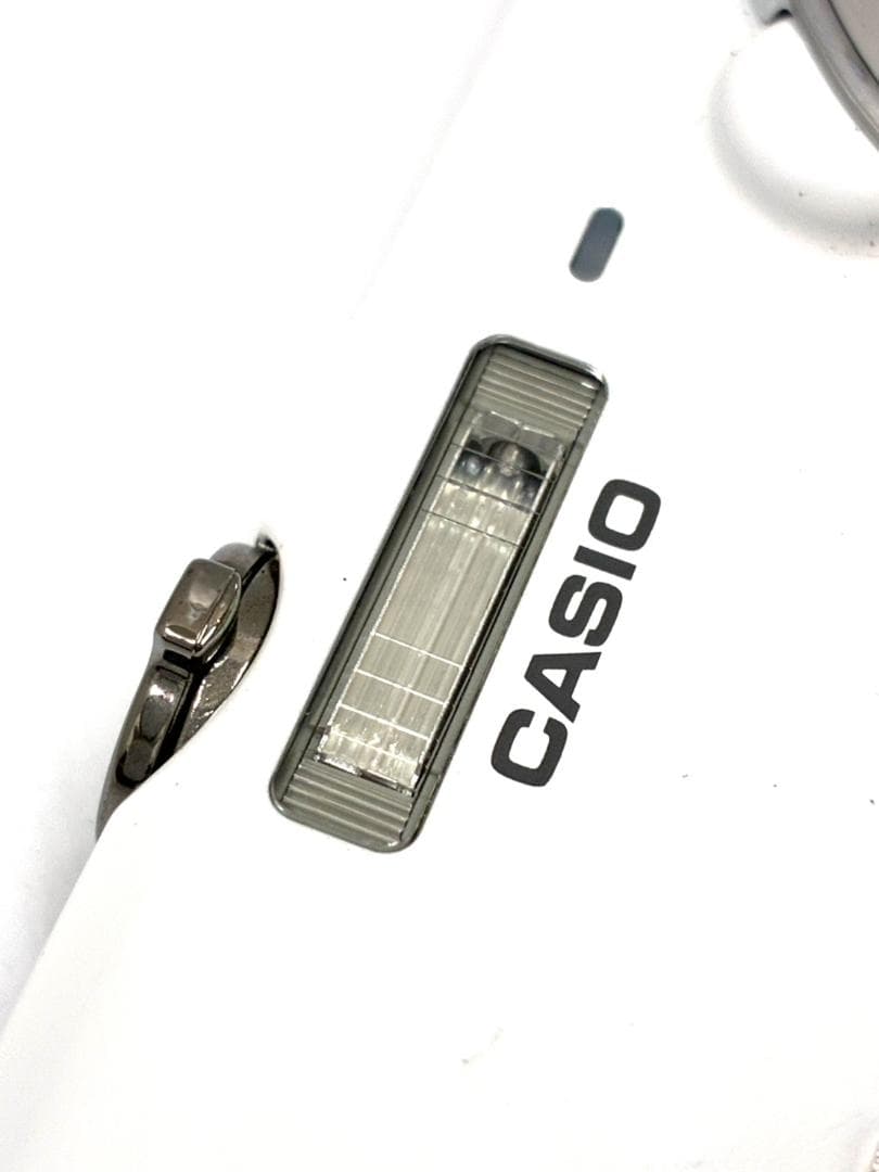 25S11-154 CASIO EXILIM EX-Z880 デジカメ 稼働品