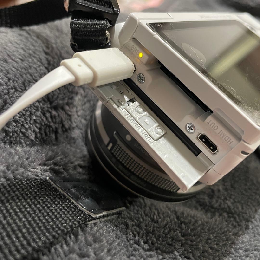 【やさいのようせい】SONY α5100 ダブルズームレンズキット