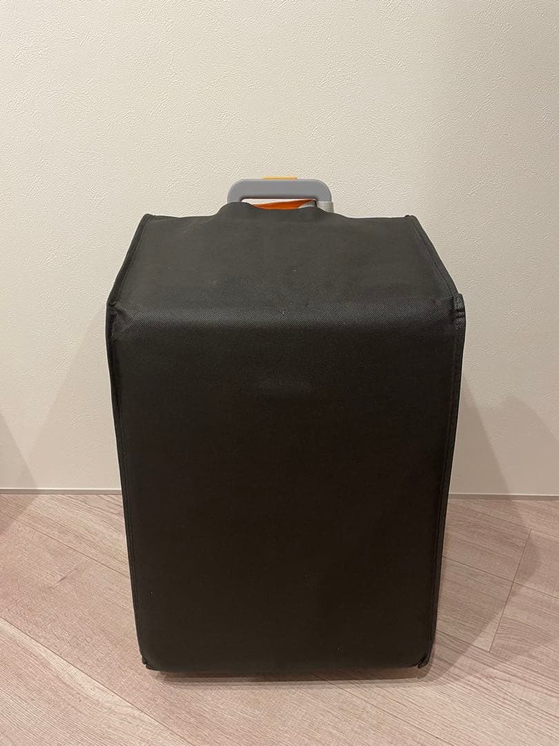 子供が乗れるキャリーケース クッションシート付き乗れるスーツケースイエロー 新品