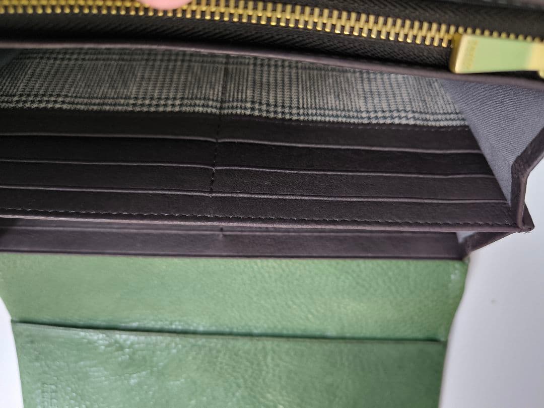 TAKEO KIKUCHI グリーンレザーかぶせ長財布