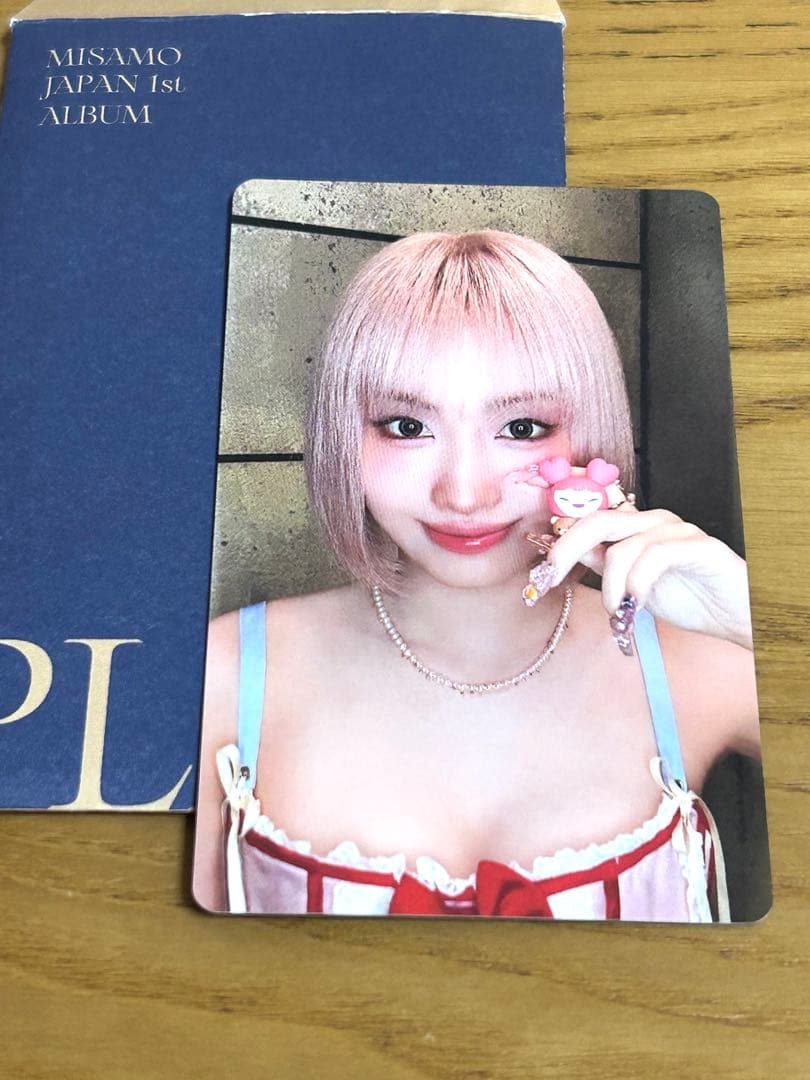 MISAMO 『PLAY』 リスニングパーティー限定トレカ　モモ