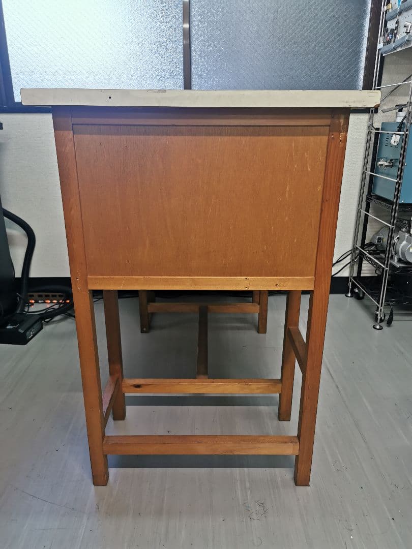 ※m210f 大型の両袖彫金机 アンティーク風 天板白 ジュエリー作成用