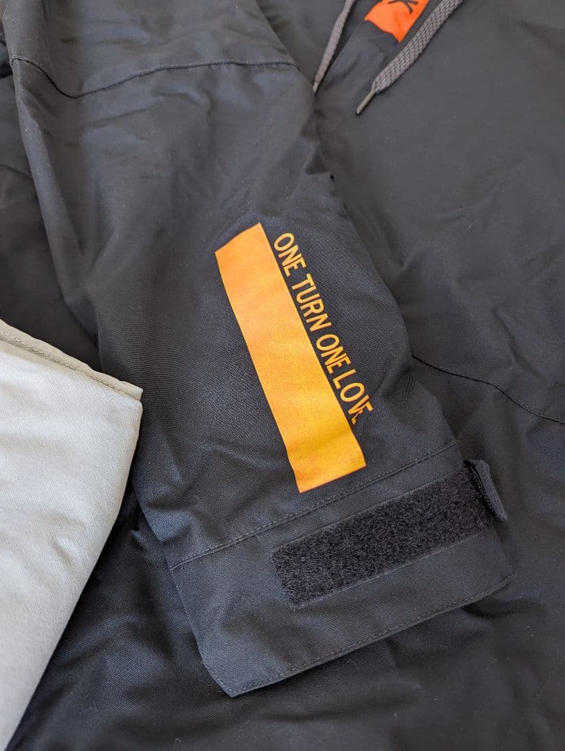 限定180着 686 JAPAN LIMITED FOUNDATION JKT