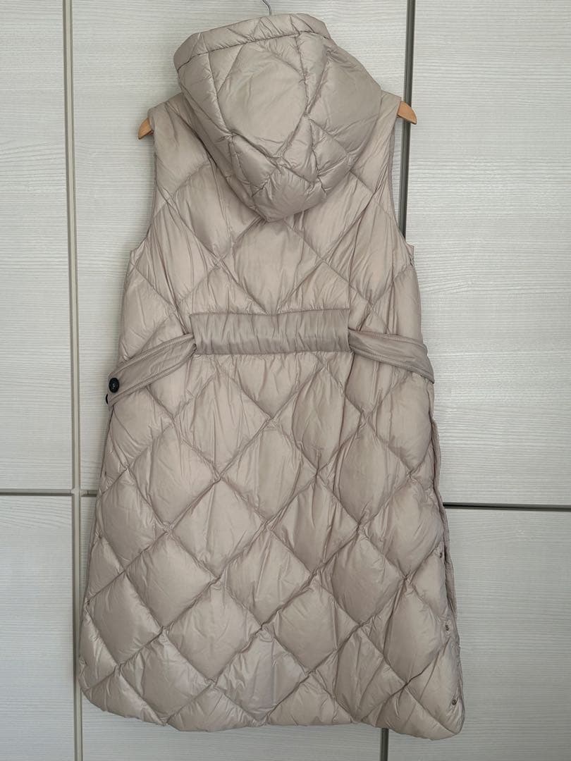 新品　マックスマーラMax Mara The Cube ダウンコートノースリーブ