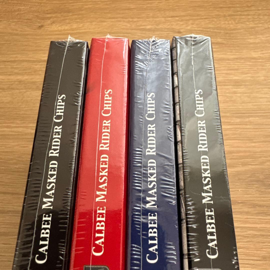 【未開封】カルビー仮面ライダーチップス　カード　復刻カード4セット　【5220