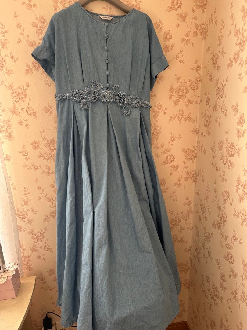 インゲボルグ　フラワーモチーフワンピース　明日1/31迄の出品‼️