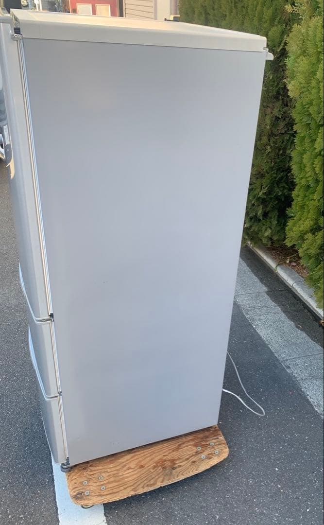 ＊東京都付近取引限定＊アクア　冷凍冷蔵庫 AQR-271C(S) 2014年製