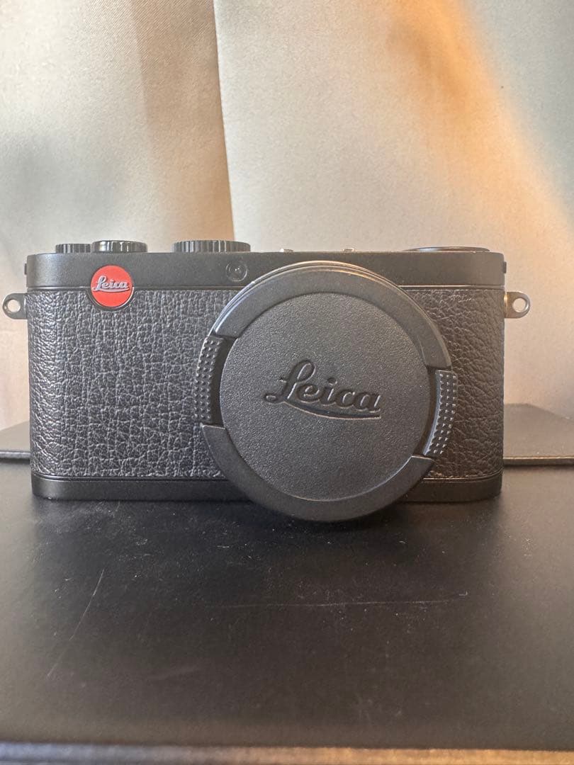 LEICA ライカ　X1 ブラック　※レザーケース付