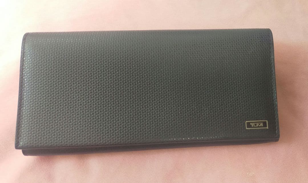 TUMI トゥミ長財布　牛革
