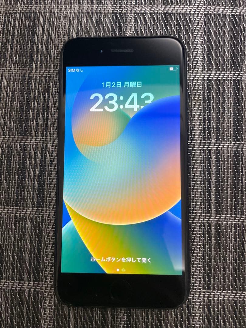 iPhone SE (第3世代) ミッドナイト 64 GB SIMフリー