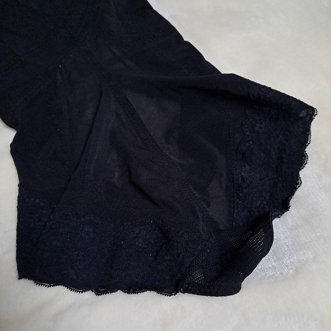 グラントイーワンズ ララドールGracy 袖なしボディスーツ ブラック 70M