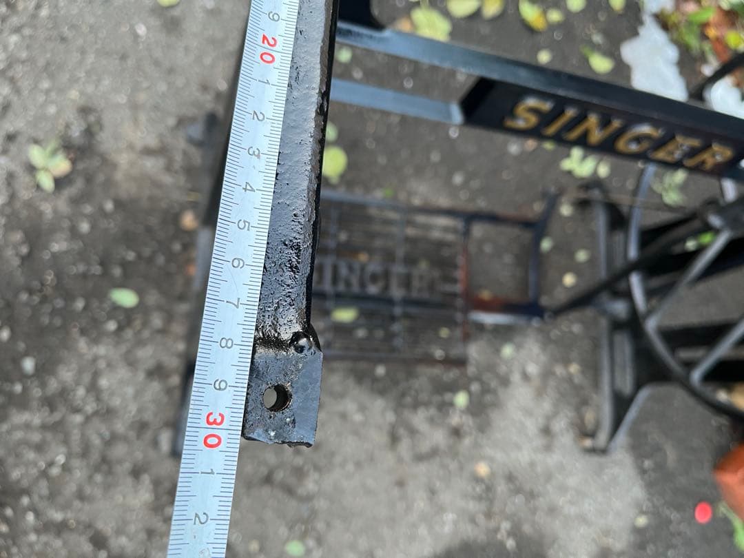 シンガーミシン脚、シンガー工業用ミシン脚、幅広ミシン脚、ガーデンテーブル脚