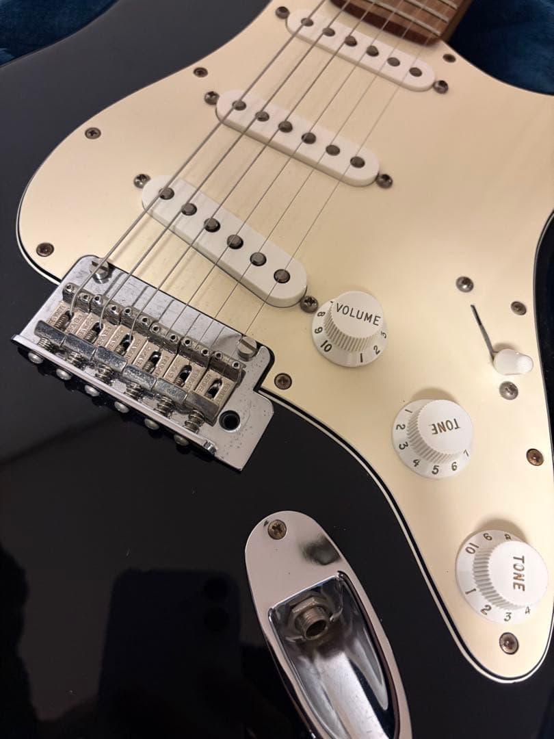 【年末限定値下げ】Fender MEXICO 75周年モデル