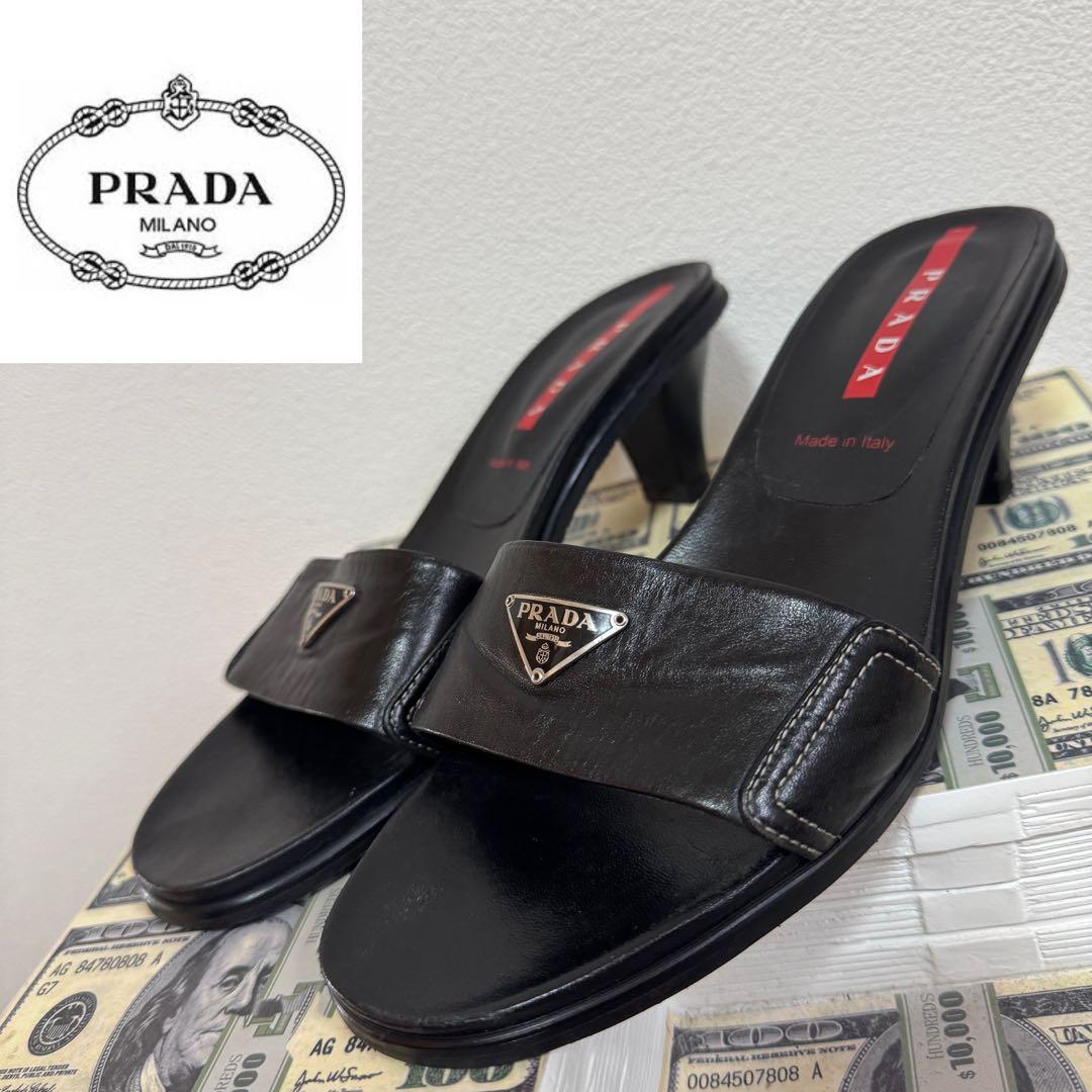 プラダ　PRADA 三角プレート　ミュール　スリッパ