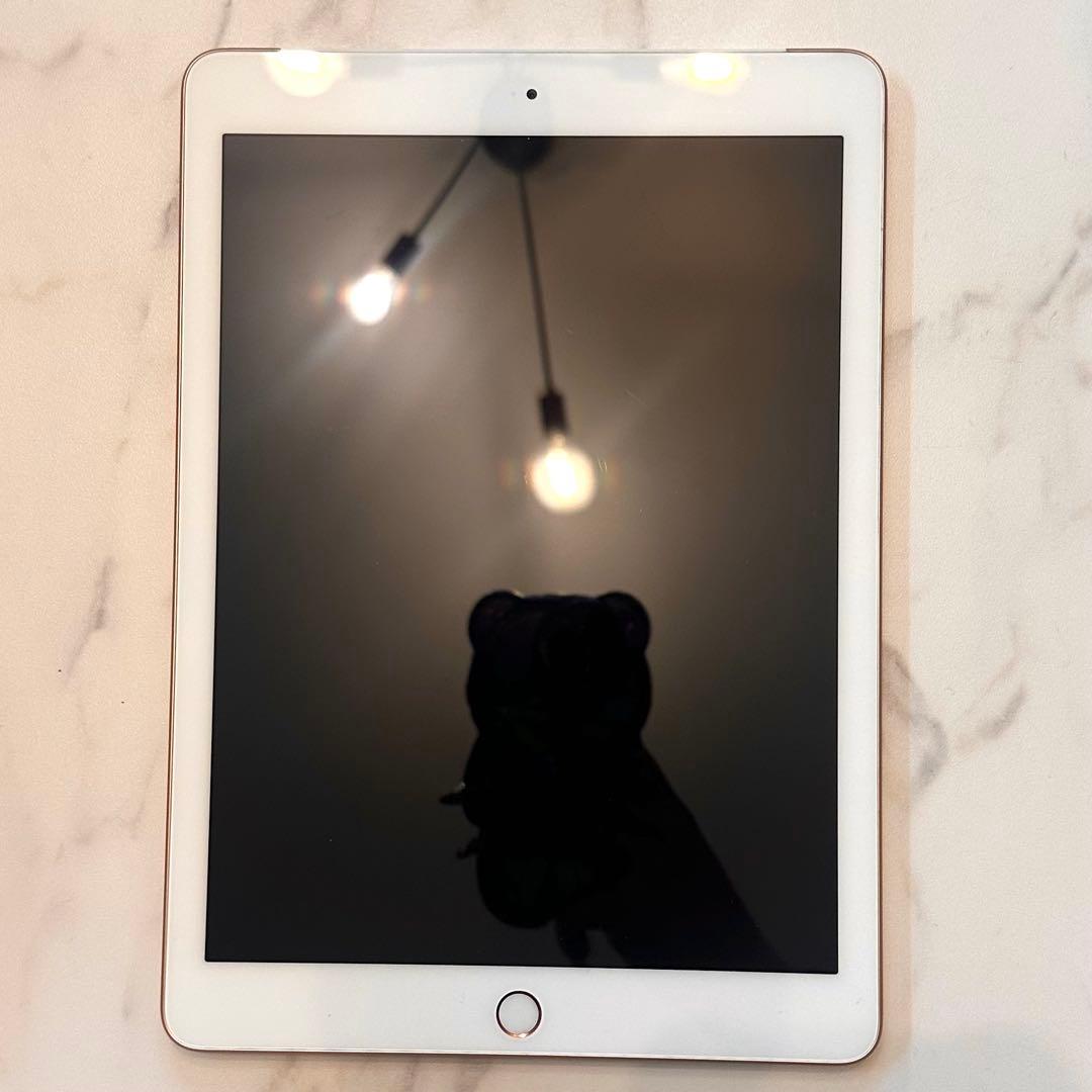 【中古品】iPad(第6世代) 32GB ゴールド