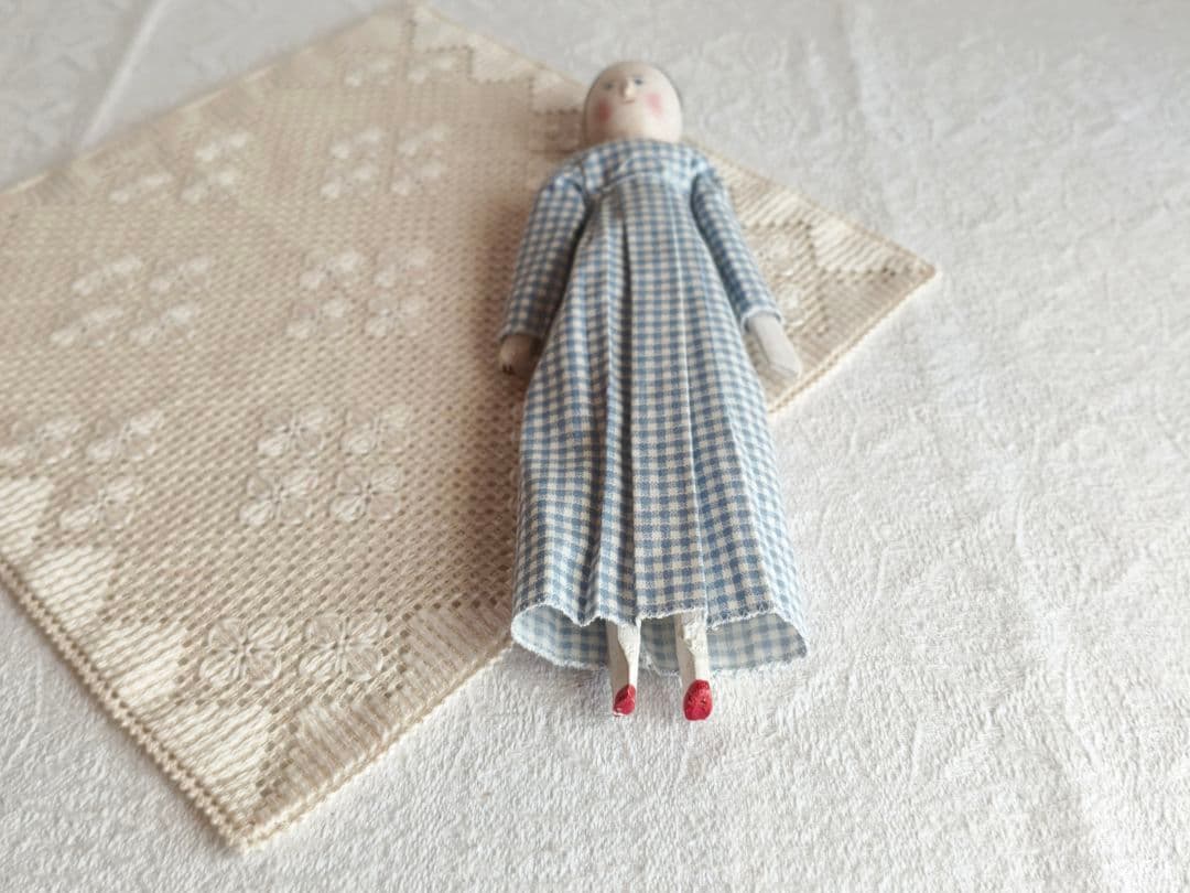 * antique doll ୨୧ .·*° アンティーク ペグドール