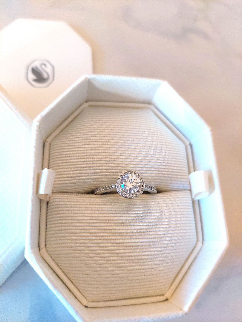 うららさん専用 お箱付き 58 Angelic リング スワロフスキー 指輪