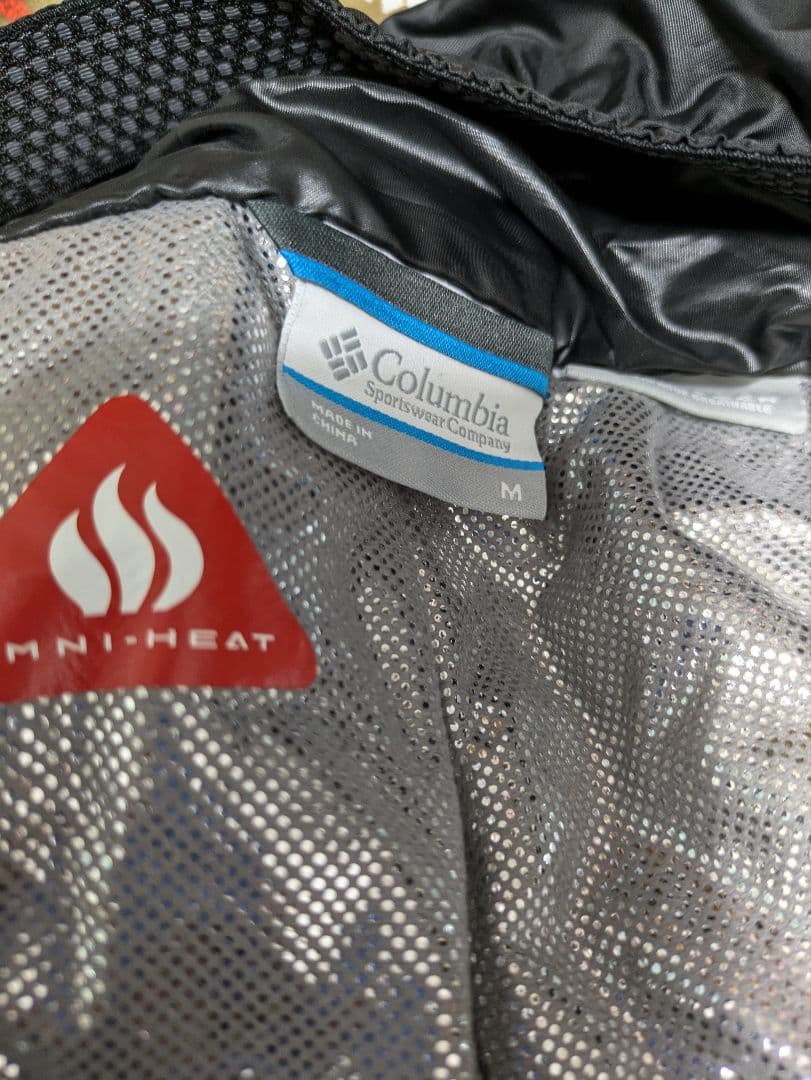 美品　レディース　スキーウェア　上下セット　コロンビア　М(日本のL)　ベージュ