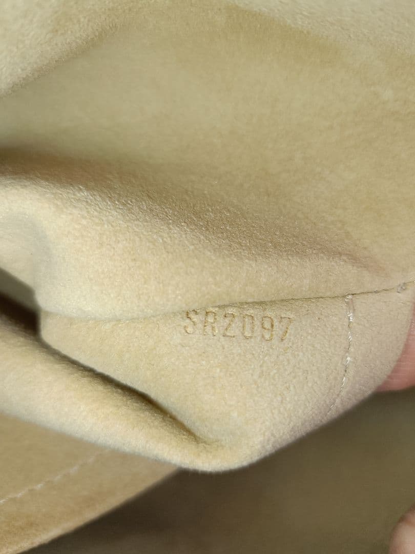 LOUISVUITTON　モノグラム　ビバリーMM