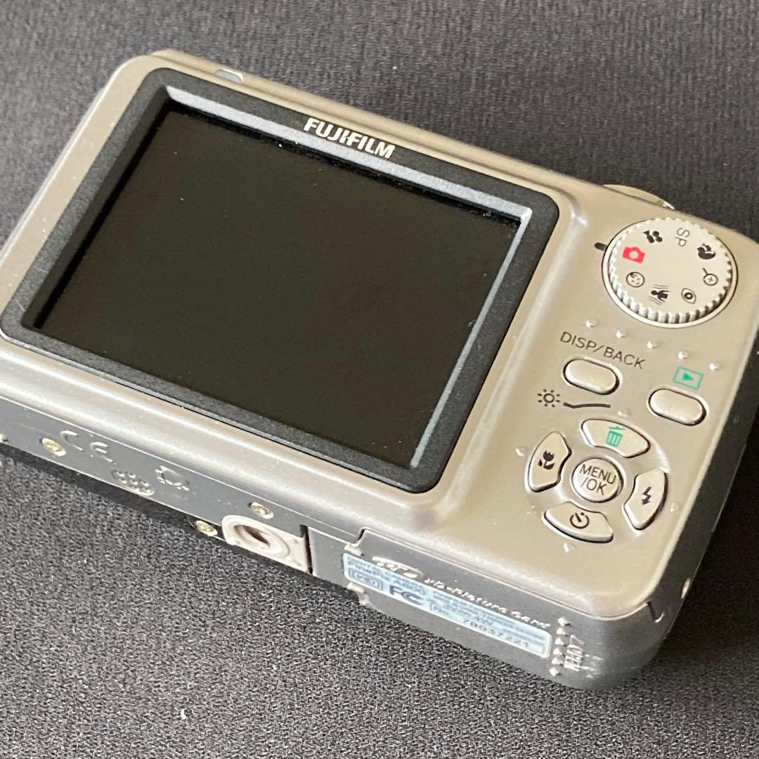 FUJIFILM finepix A800 コンデジ デジタルカメラ