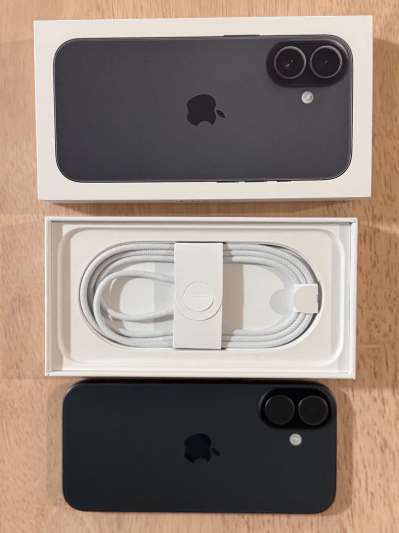 【新品・未使用】iPhone 17 256GB ブラック