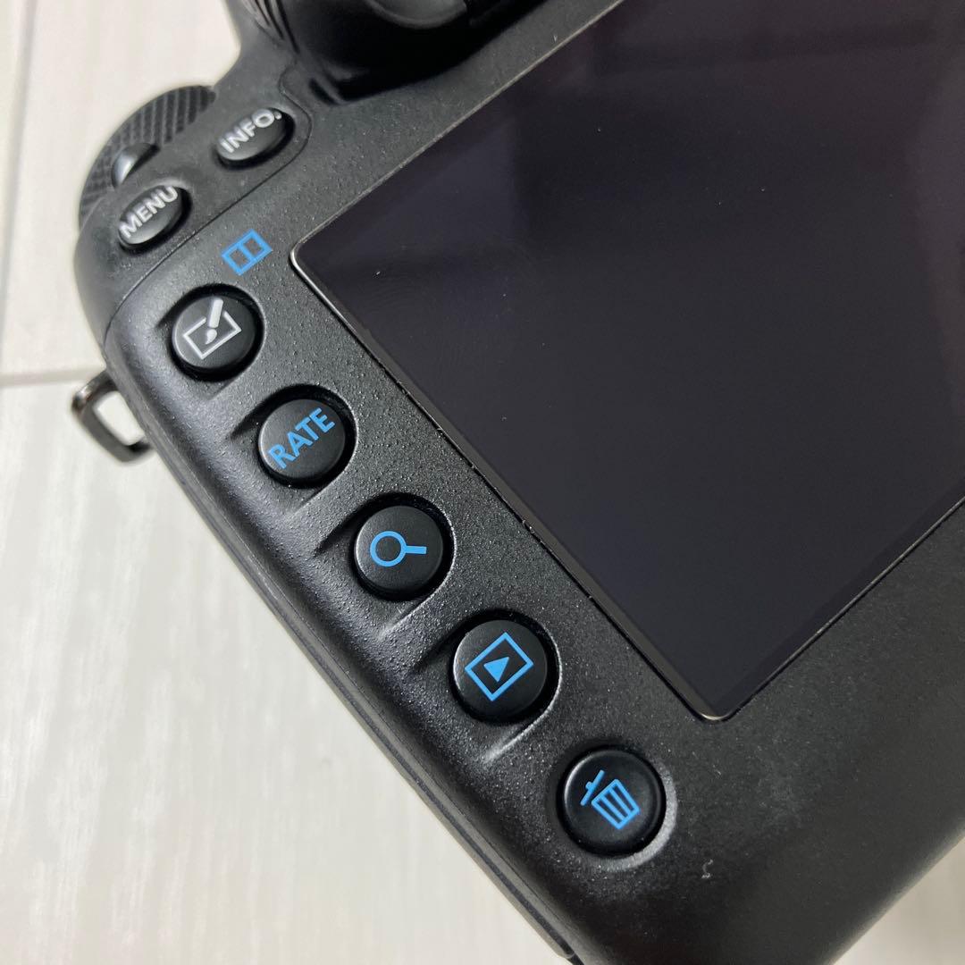 じ*た様 Canon EOS 5D Mark IV