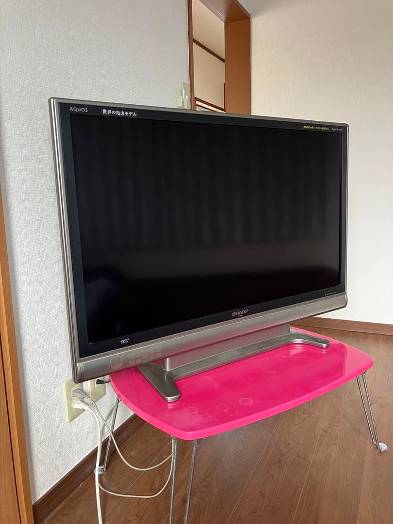 AQUOS 液晶カラーテレビ　42V