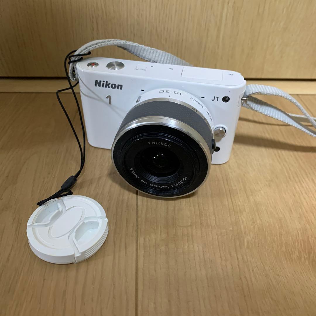 Nikon 1 J1 ホワイト ミラーレスカメラ