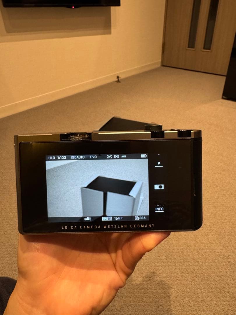 Leica TL デジタル一眼レフカメラ シルバー ライカ