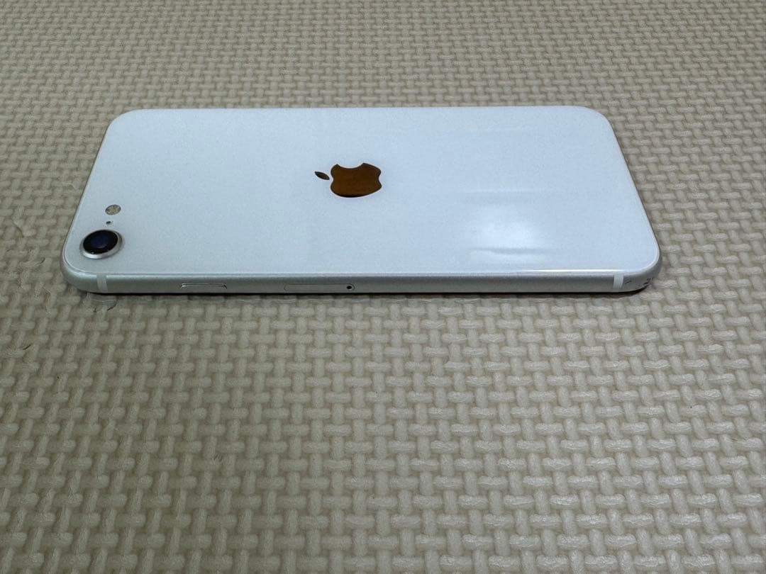 iPhoneSE 第二世代 128GB SIMフリー ジャンク
