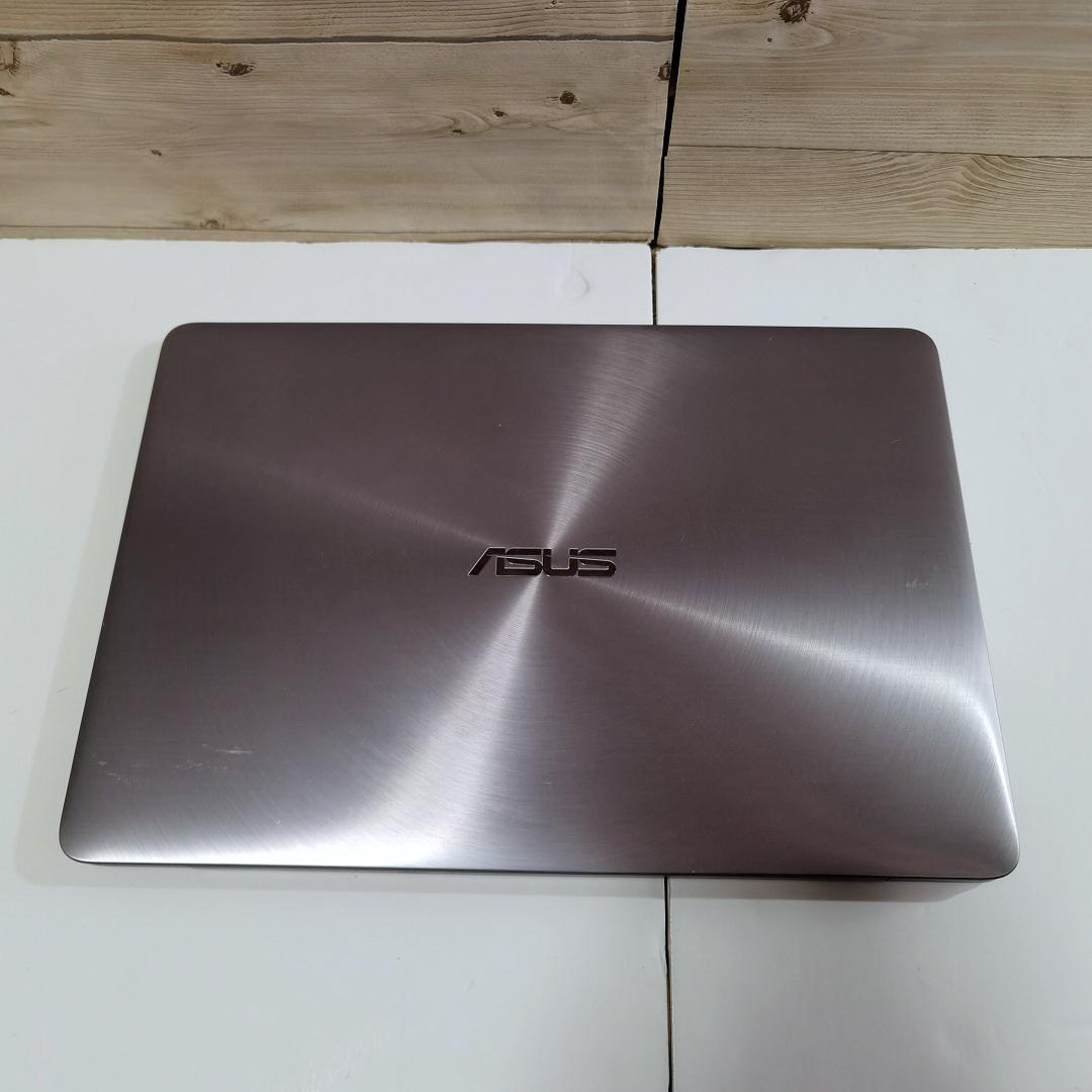 Windowsノート本体 ASUS ZenBook UX330UA 256GB