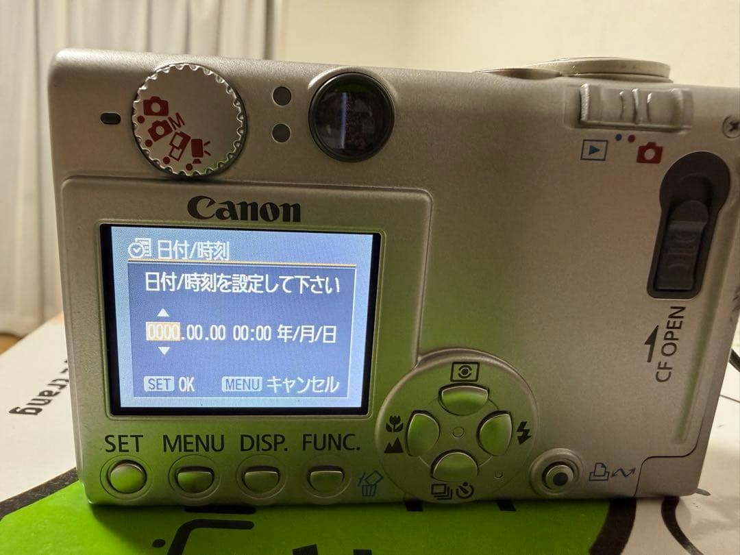 Canon IXY DIGITAL 500 本体と付属品