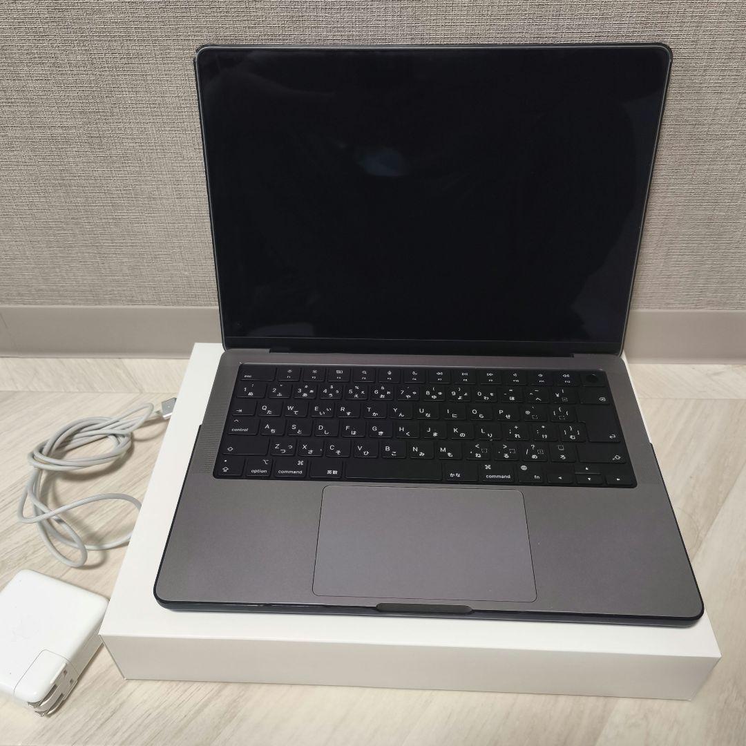 Macbook pro M1 16GB 14インチ 512GB 96%