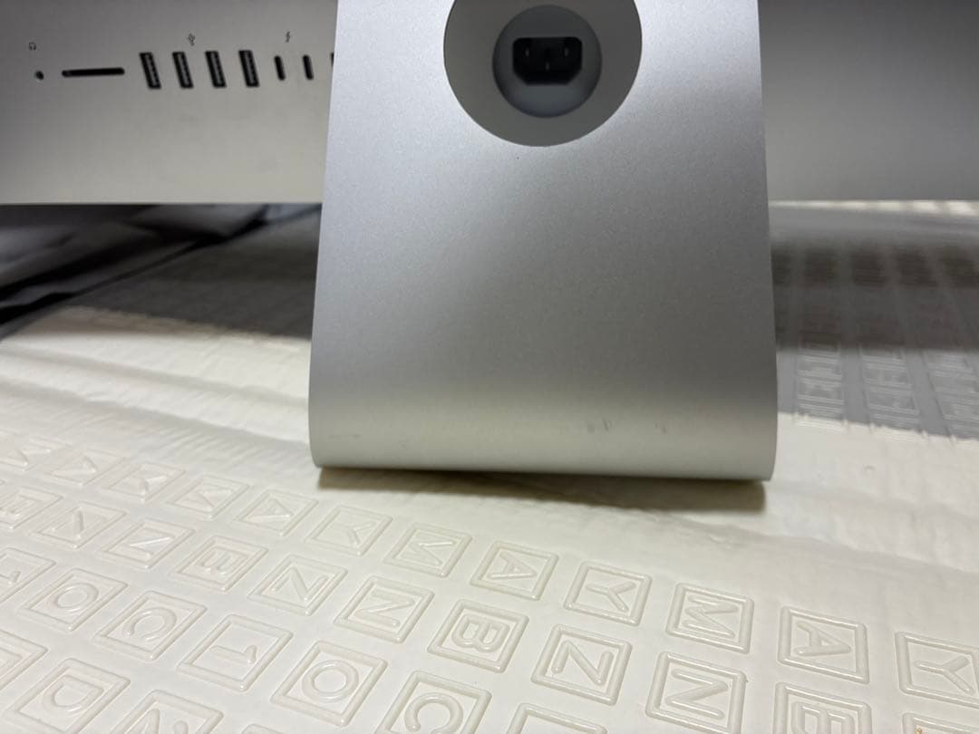 Macデスクトップ iMac (Retina 4K, 21.5-inch, 2019)