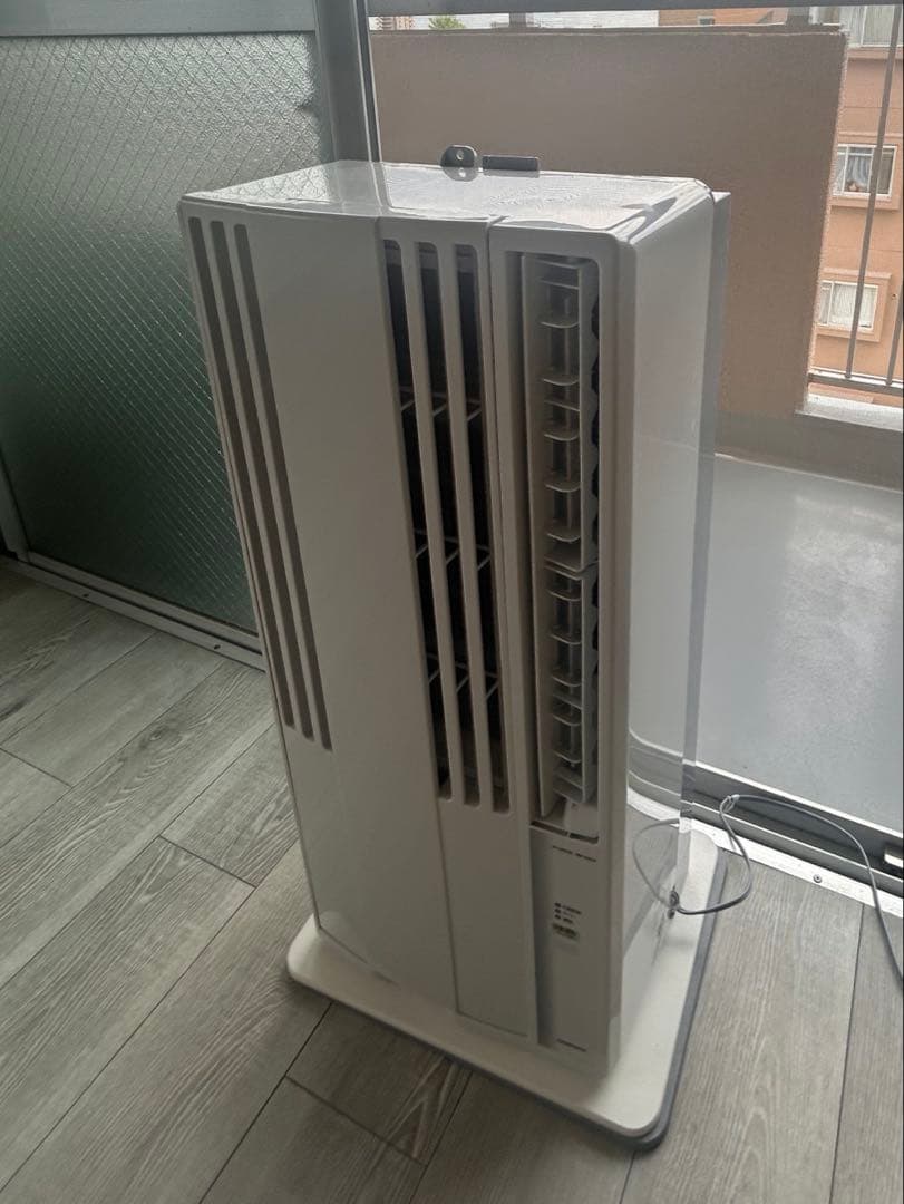 窓用エアコン　corona