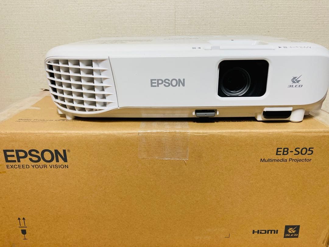 【EPSON】プロジェクターEB-S05 エプソン
