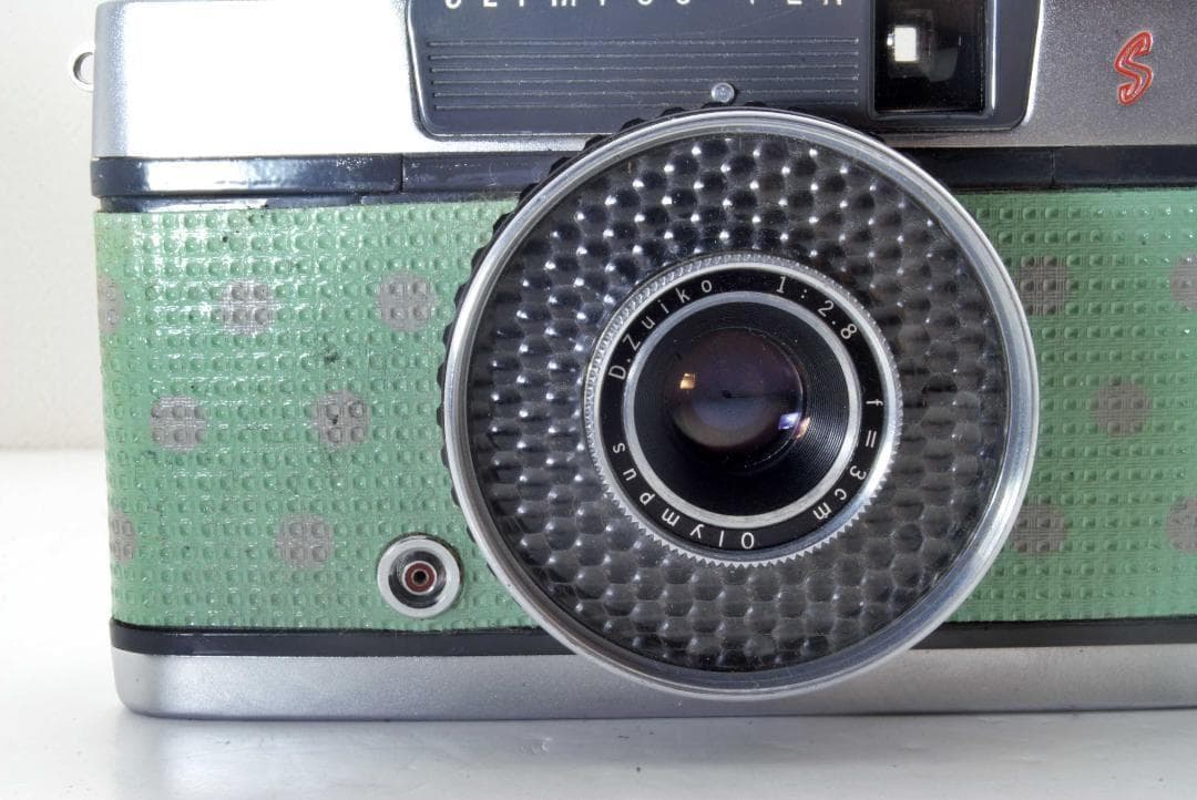OLYMPUS　PEN-EES　ハーフサイズ　レトロカメラ　可愛い　コンパクト