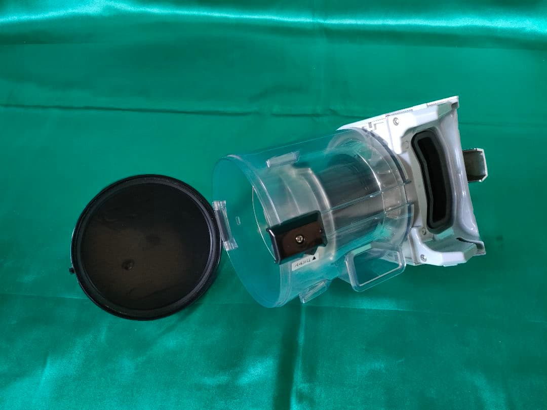 【状態良好】東芝クリーナー VC-YA712 掃除機 オプション満載 保証付